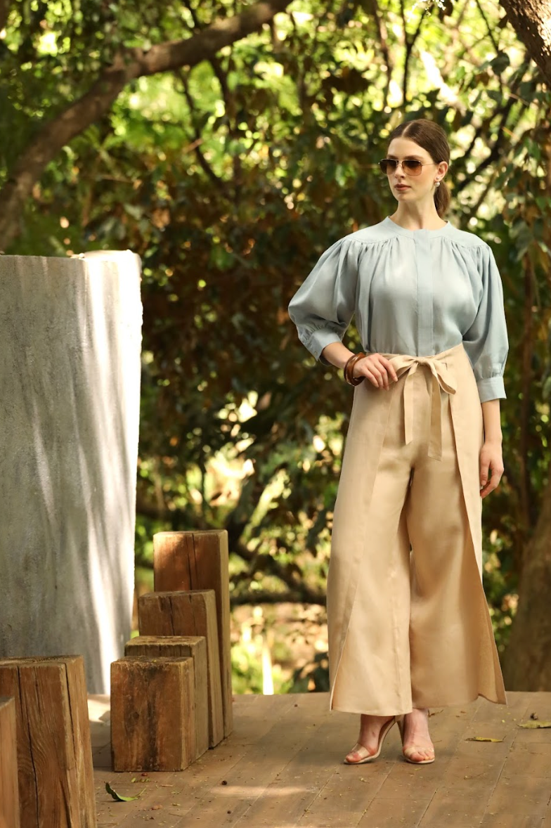 Chloe Linen Blouse